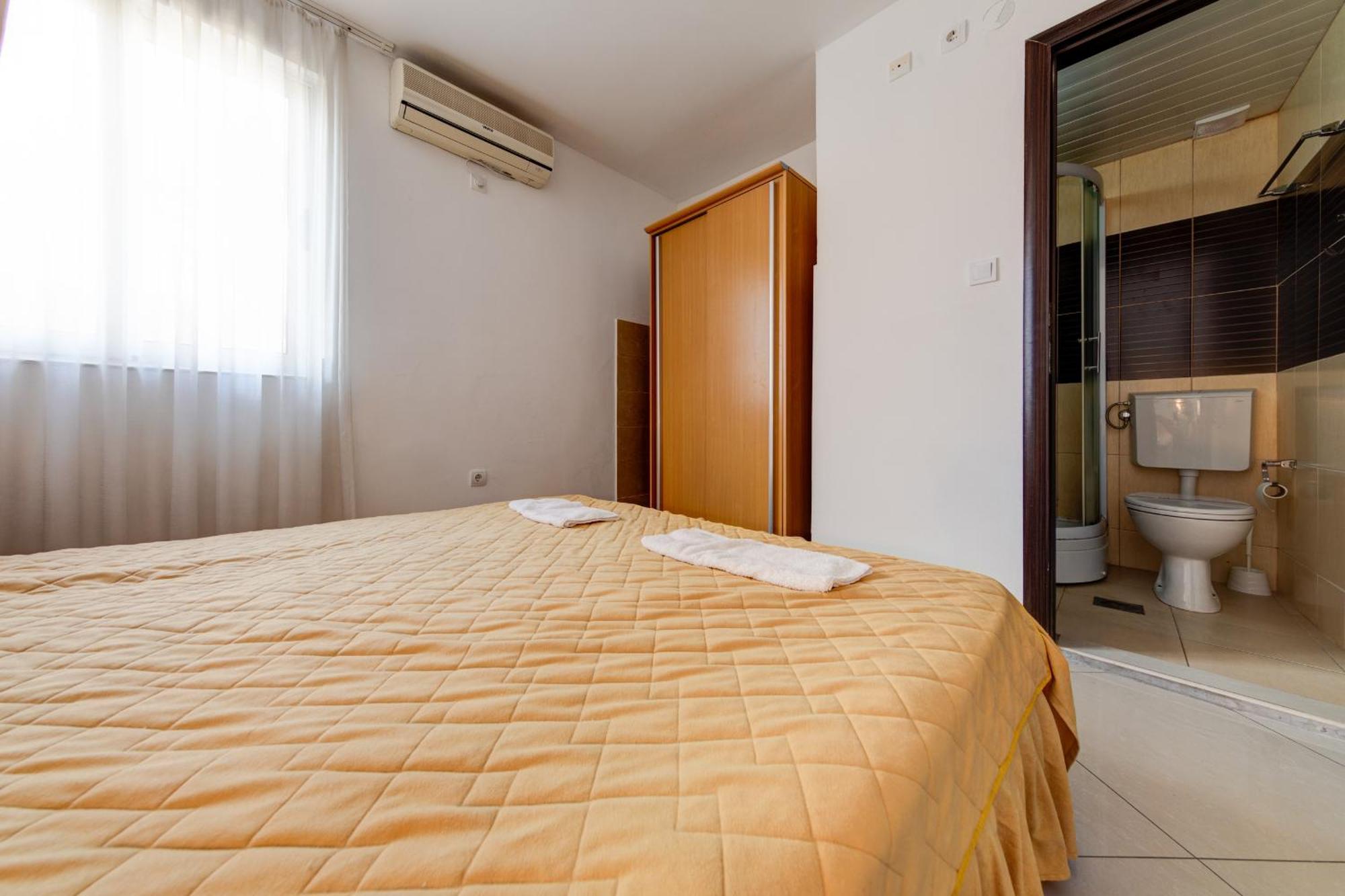 Hotel Suzana Budva Quarto foto